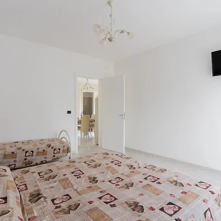 Tatil Evi Isidoro Holidays Sant Isidoro (Apulia)