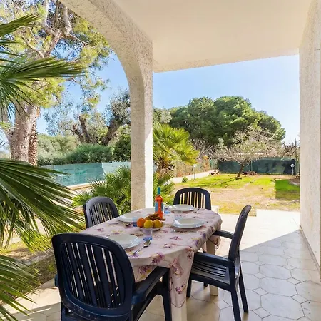 Isidoro Holidays Tatil Evi