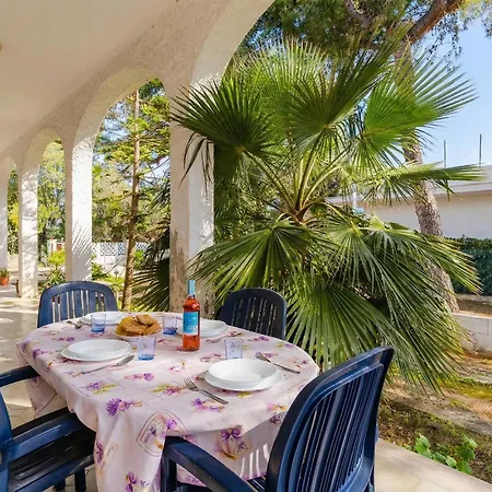 Tatil Evi Isidoro Holidays Sant Isidoro (Apulia)