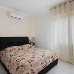 Isidoro Holidays Sant Isidoro (Apulia)